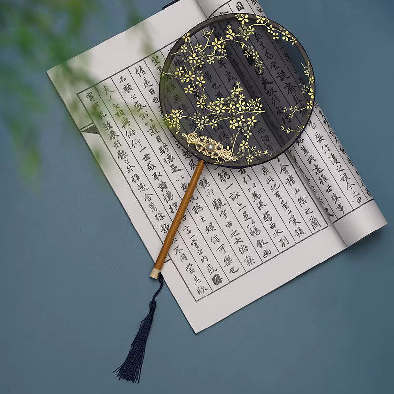 2023 Children's Fan Catwalk Show Hanfu Girl Circular Fan Temple Fan Small Embroidery Ancient Style Long Handle Dance