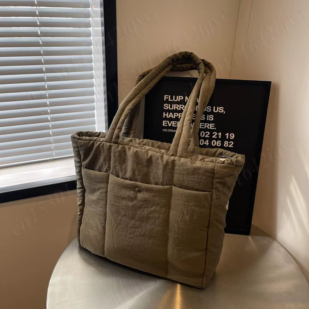 Ladies Laptop Handbags Puffer Shoulder Bag Solid Color Soft Tote Bags Large Capacity Single Shoulder Bag Fashion Cloud Tote Bag