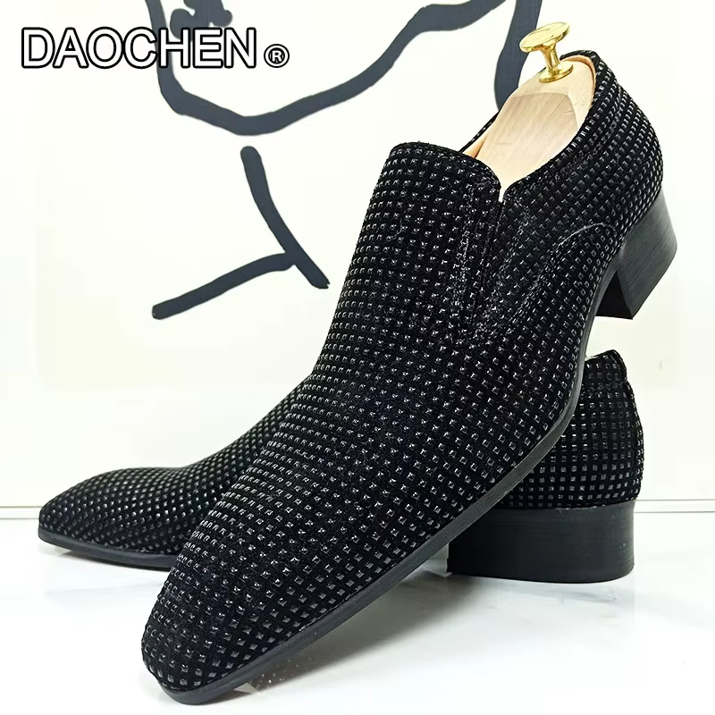 LUXURY BRAND MEN'S CASUAL SHOES BLACK RHINESTONES SUEDE LEATHER MENS DRESS SHOES SLIP ON WEDDING OFFICE LOAFERS FOR MEN