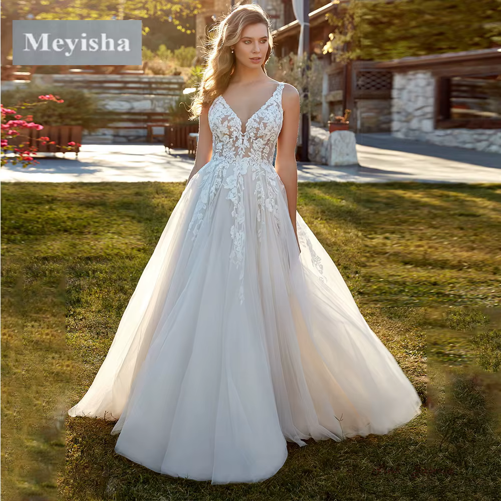 Customized ZJ6006 2024 Shiny Boho Wedding Dresses V-Neck Sparkly Lace Glitter Tulle Bride Gowns With Venice Applique