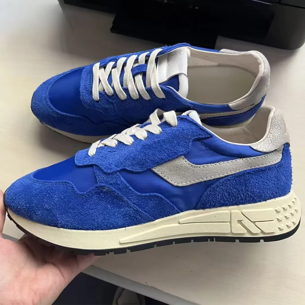 남성 신발 권풍 통기 클래식 여성 러닝 운동화 야외 가볍고 편안한 그물코 신발 흰색 보행화