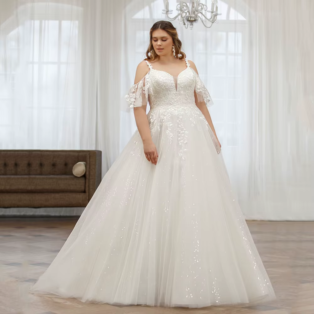 Sparkly Spaghetti Straps Wedding Dresses Plus Size V-Neck Bride Gowns Lace Applique A-Line Sweep Train Vestido De PSL98006