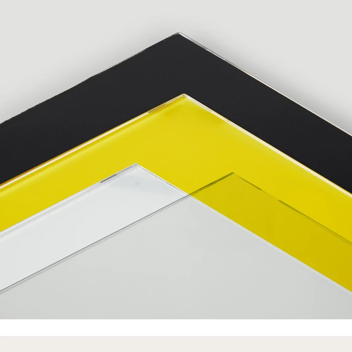 04_400X400 / Square Shape / Replace with One Yellow Glass Sheet