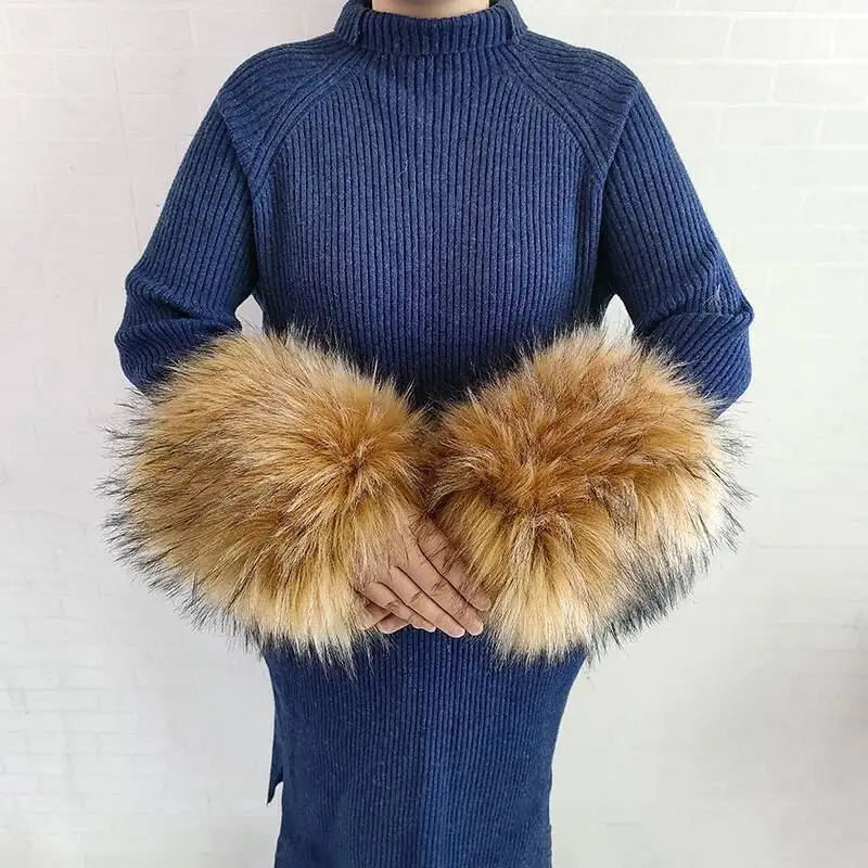 True color-Cuffs