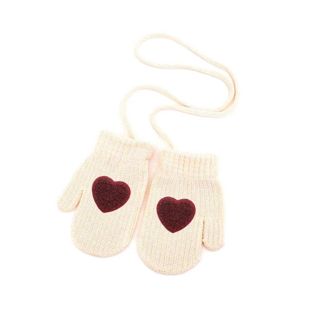 M cream wine heart