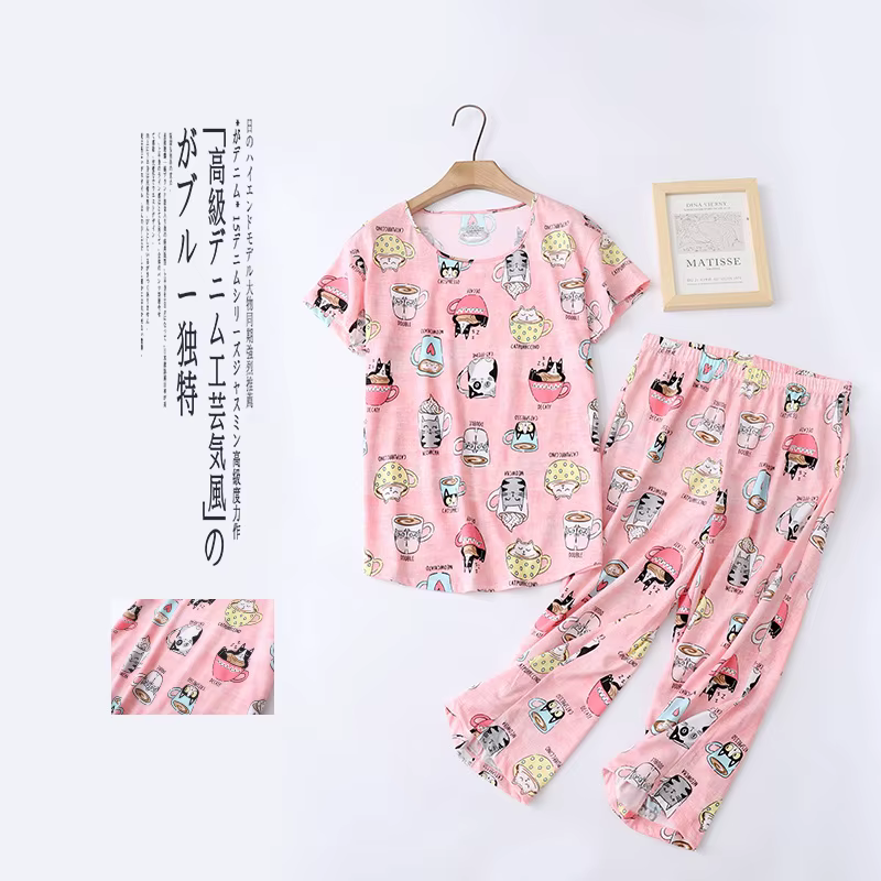 Pink cup cats C