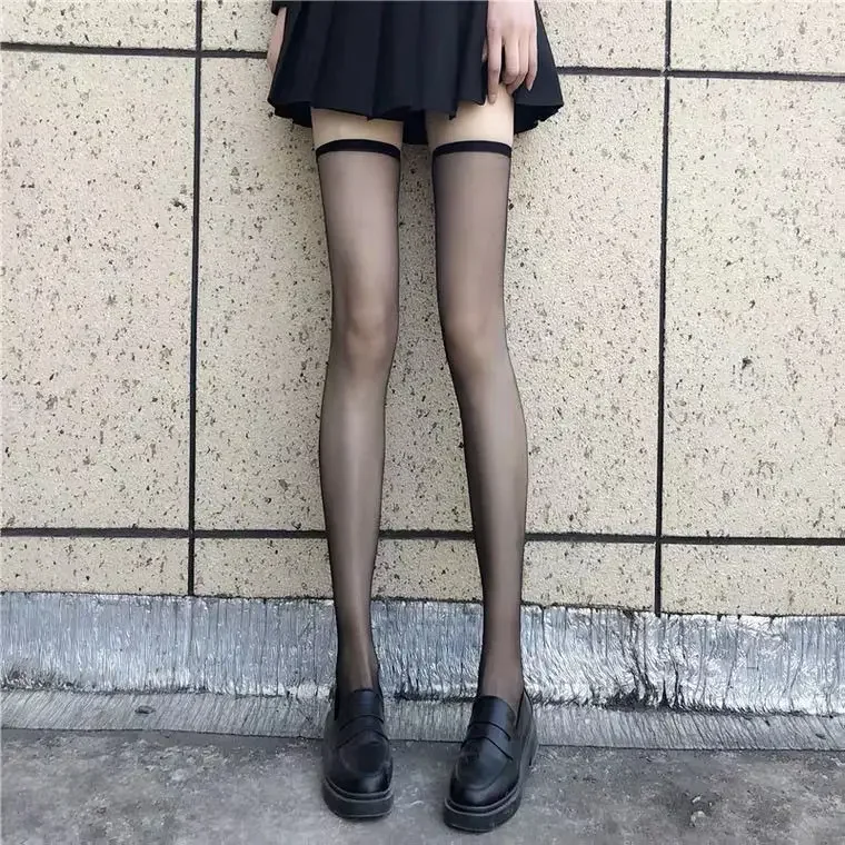 Black 02