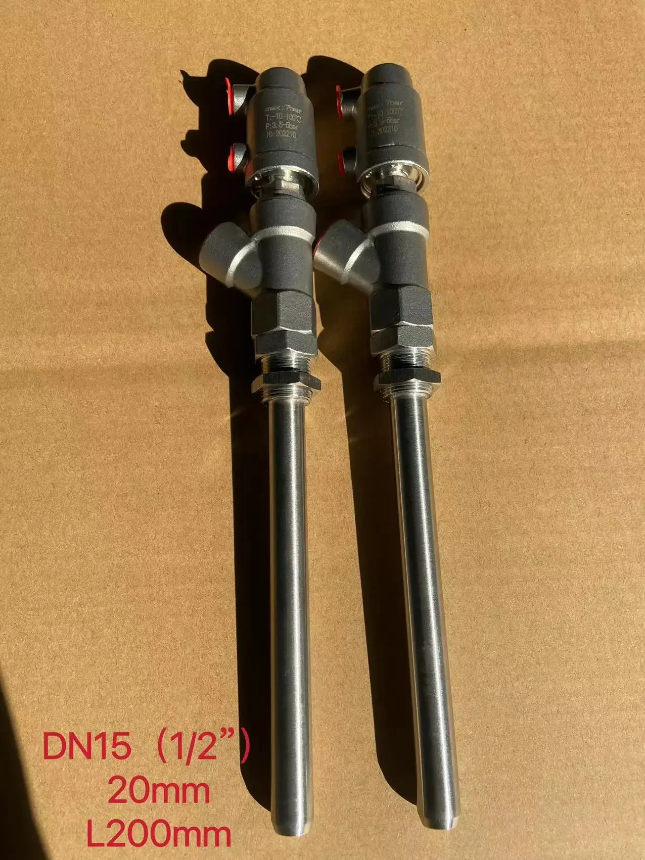DN15 16MM L200MM