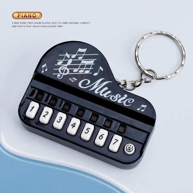1pc Portable Mini Creative Music Electronic Piano Keyboard Keychain Ring with Light Up Keys Pendant Children's Toy Gaming Player