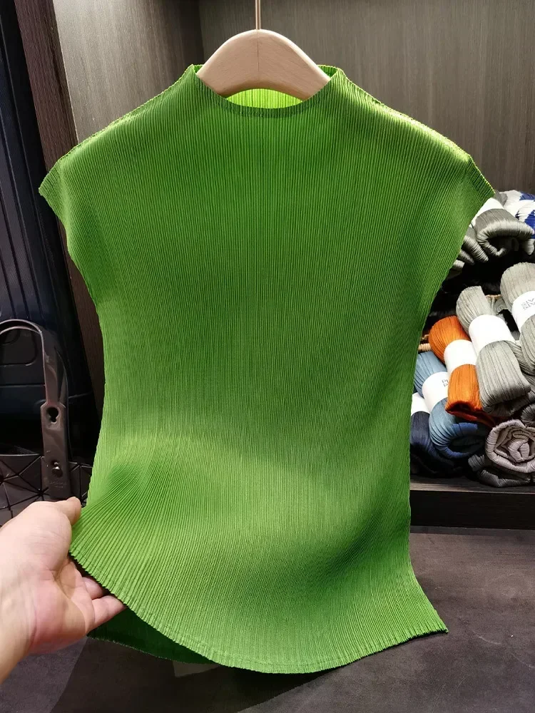 Grass green as show