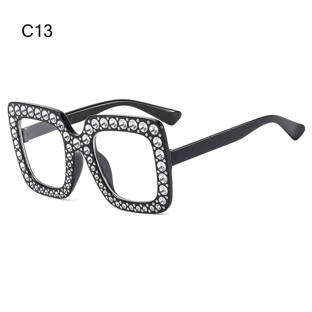 C13