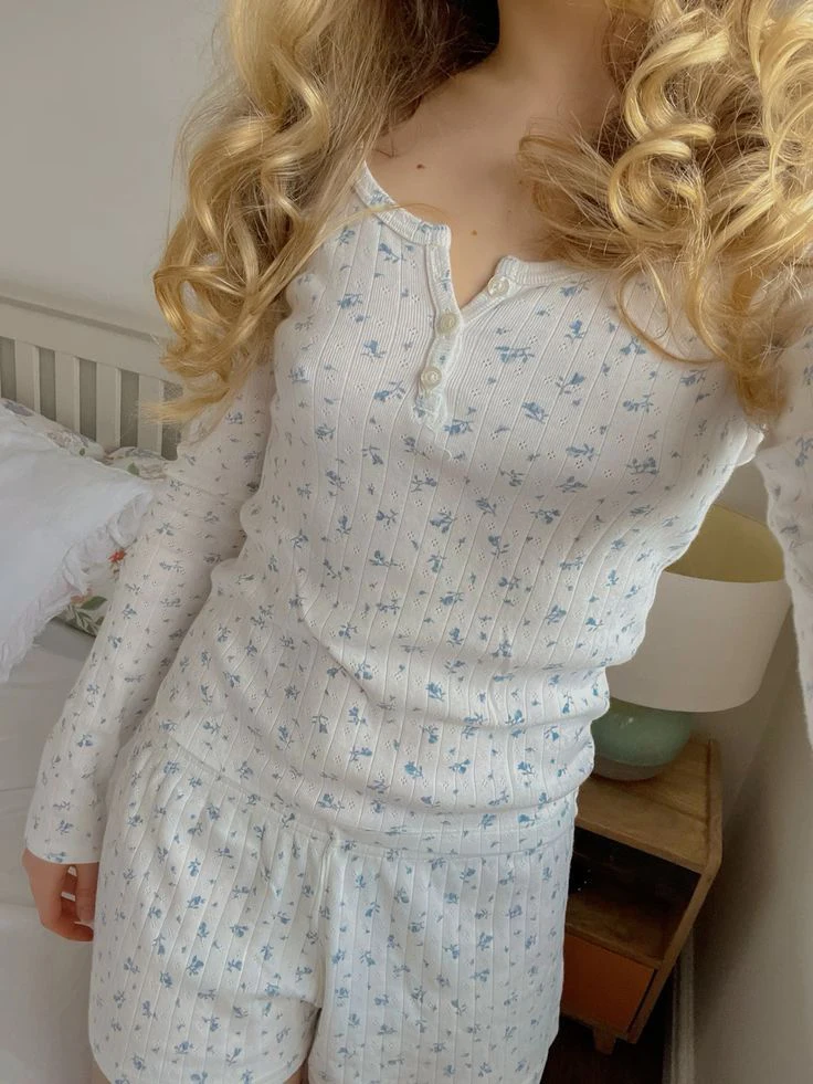 Blue floral set