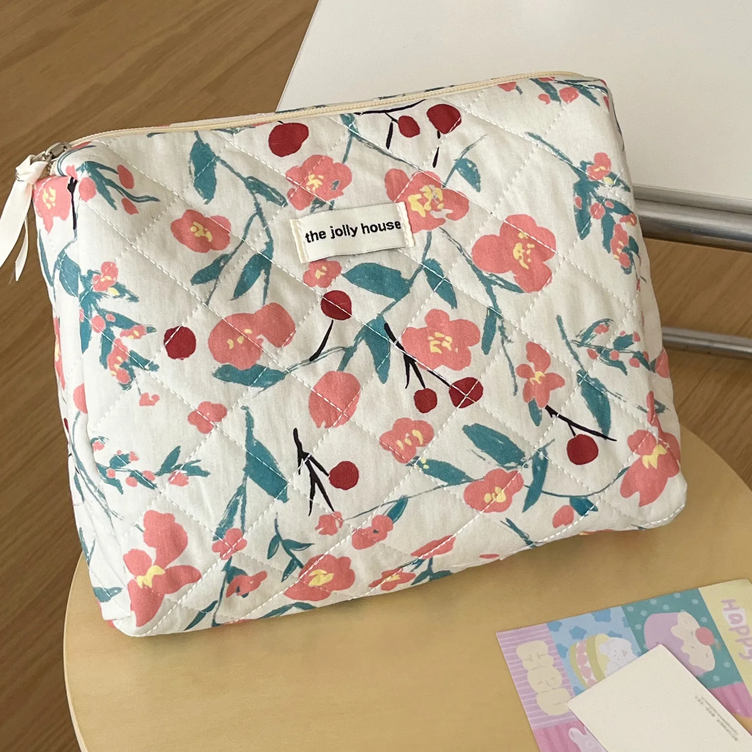 Medium Clutch Bag