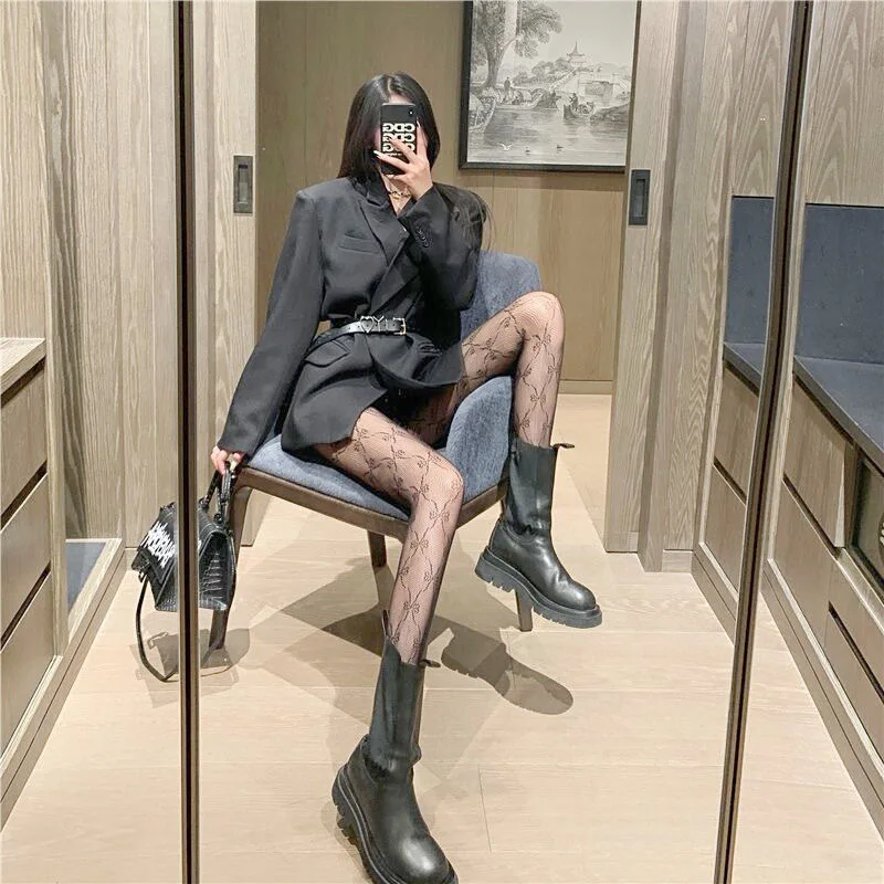 NO.14 Black