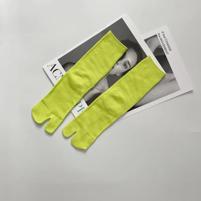 Fluorescent Green