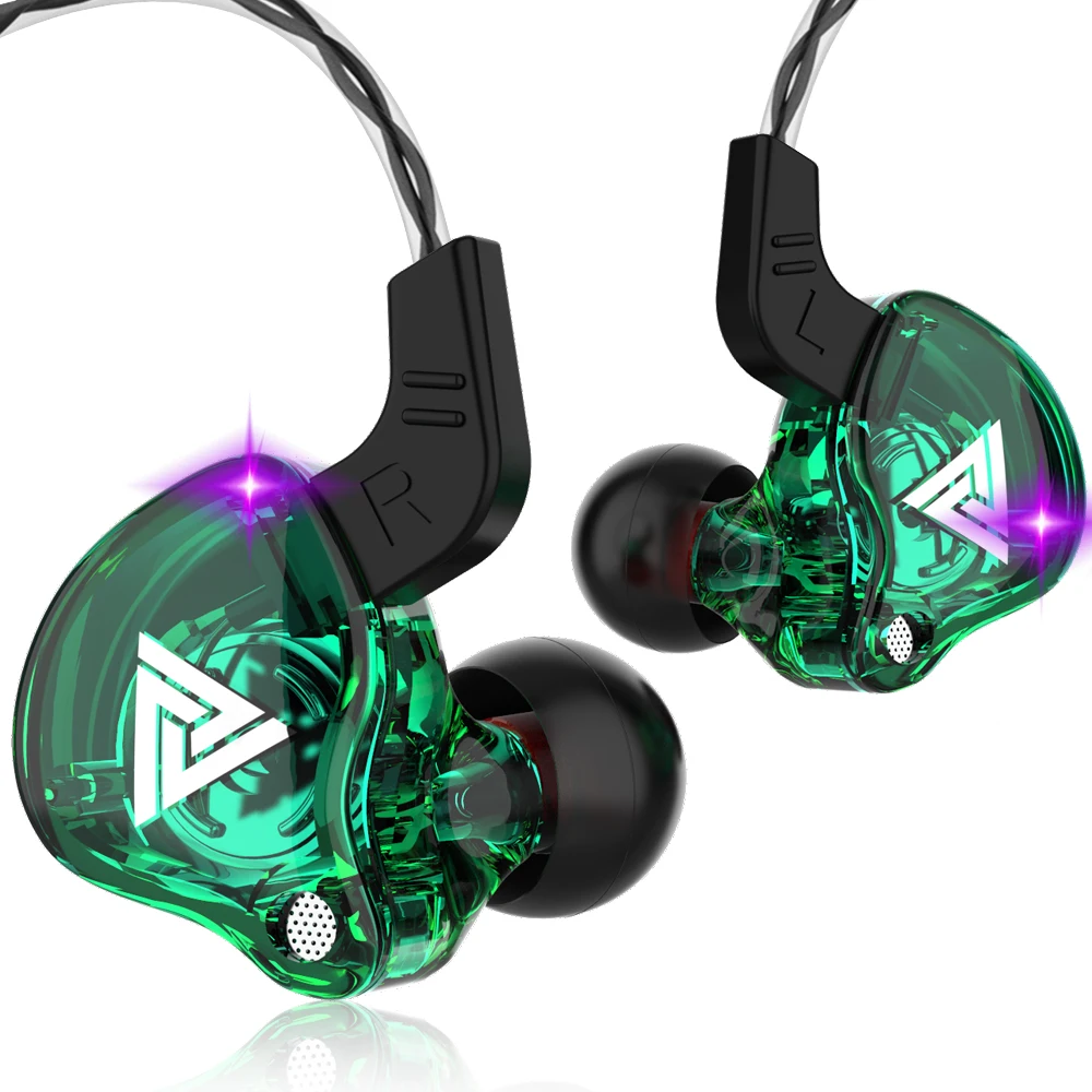 Green With mic