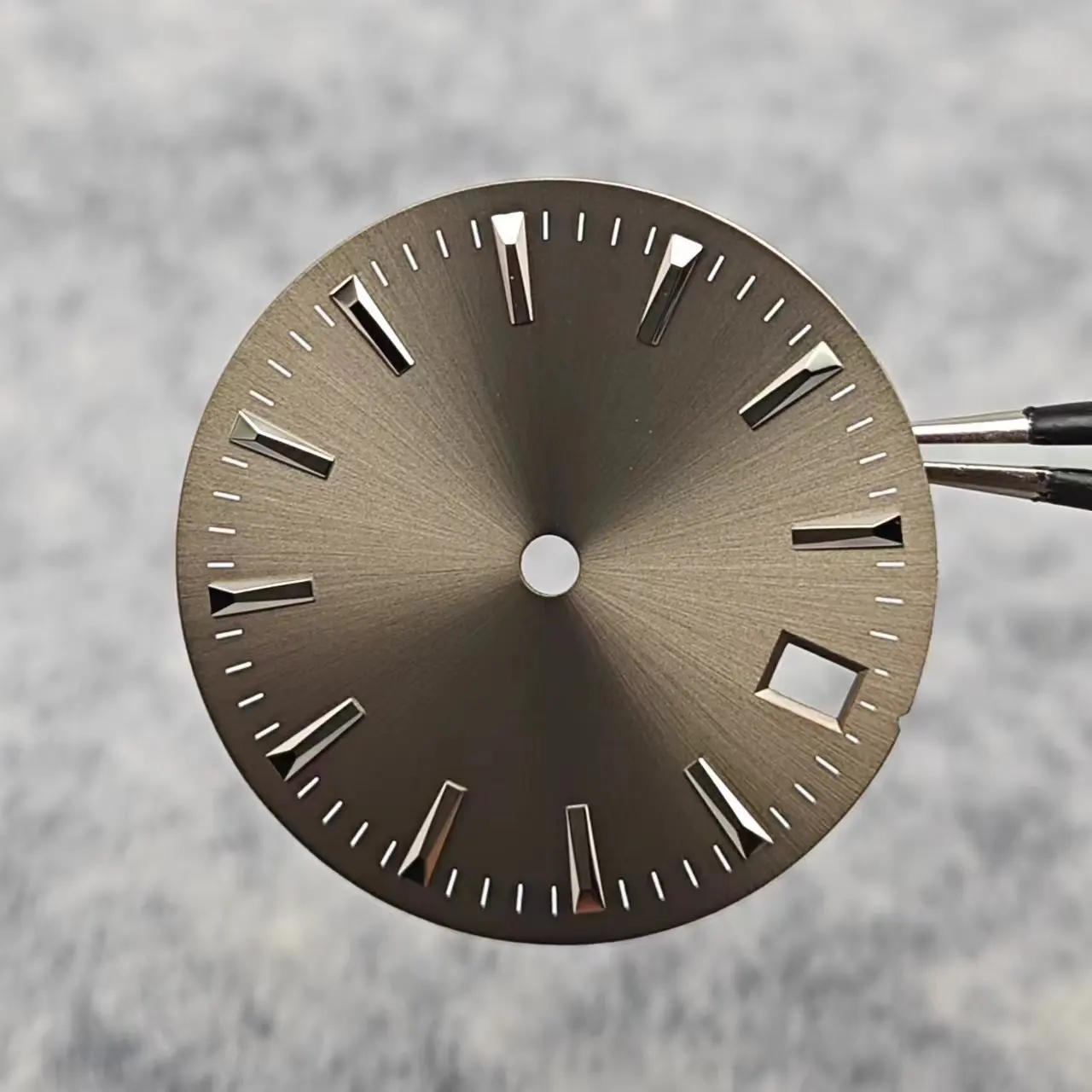 Sunburst gray