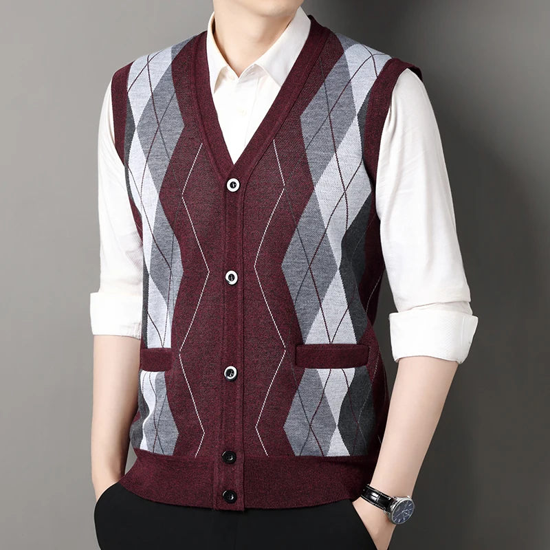 M07 Wine Red
