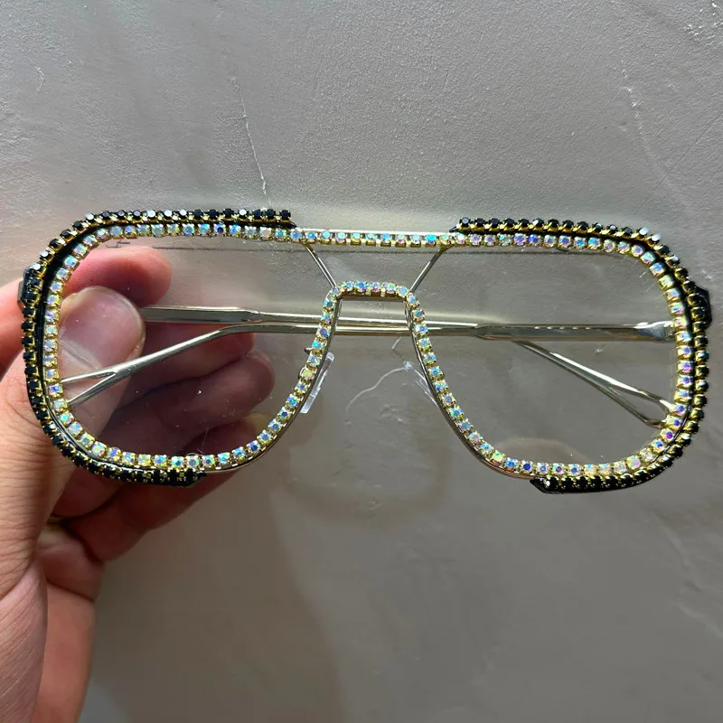 Diamonds Sunglasses Women 2024 New Luxury Rhinestone Unique Hand Fashion One Piece Sunglasses Female Oversized Glasses Eyewear