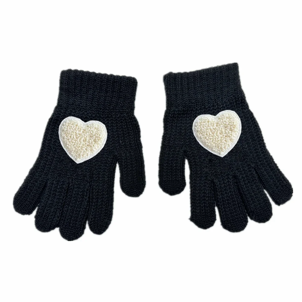 G black ivory heart