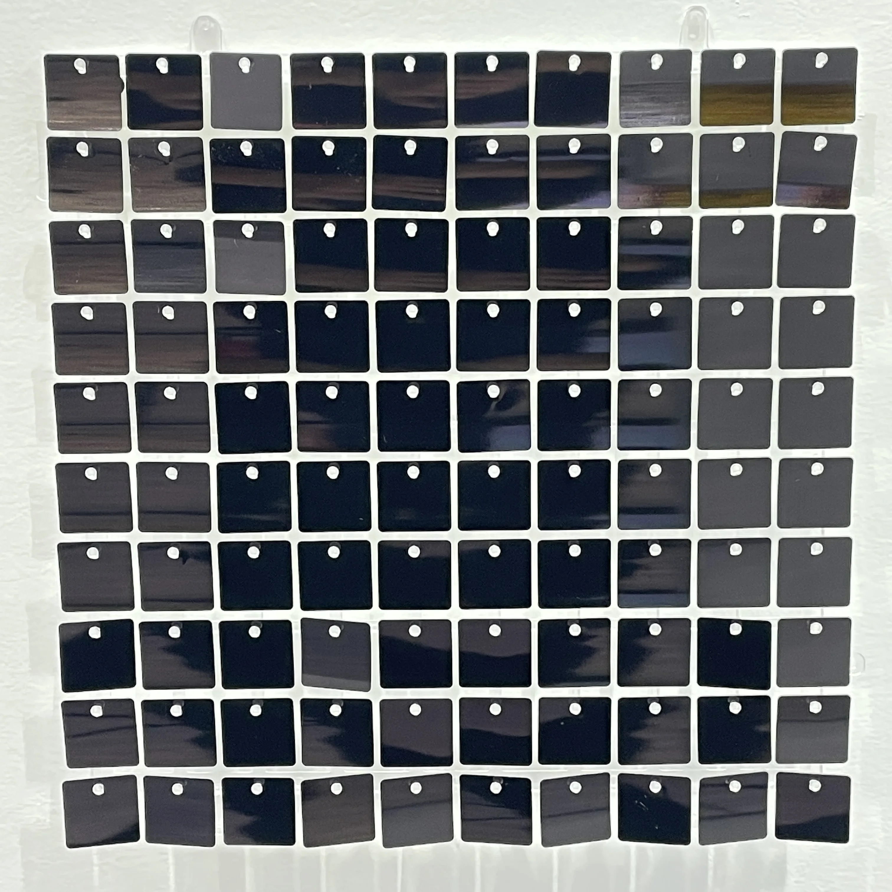 Mirror black