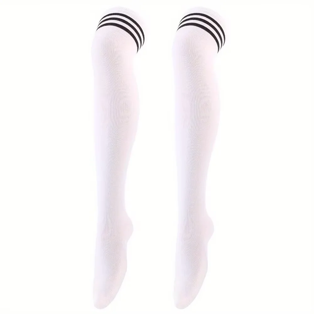 2 pairs white
