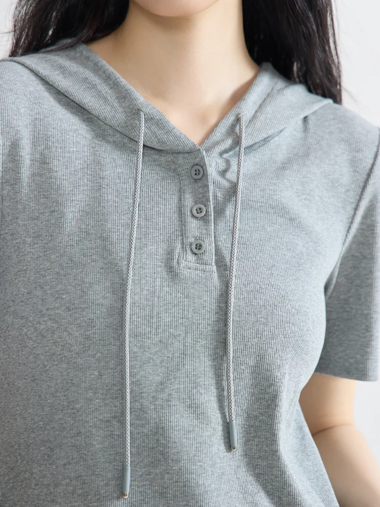 24DS82763 top