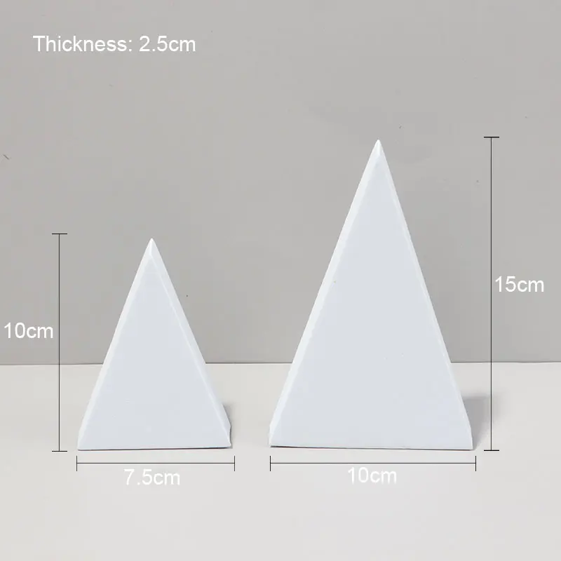 White triangle 2 pcs