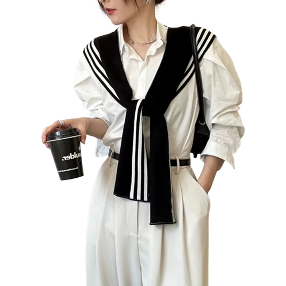 Point-strip shake shawl muffler in simple look