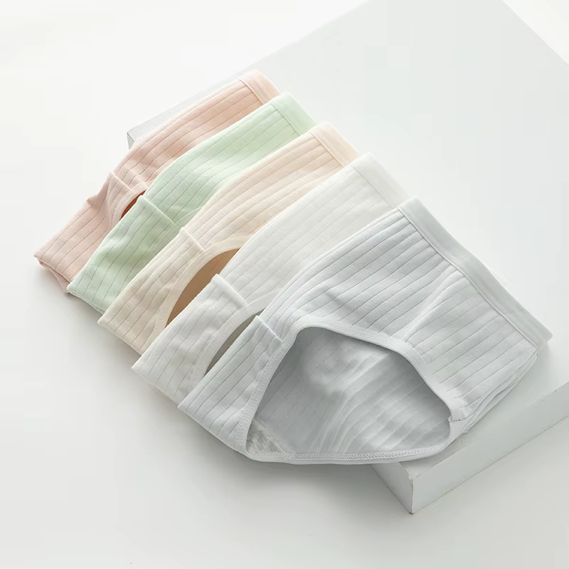 Style AU Women's cotton material basic air-made triangular panties daily essential item PN0238