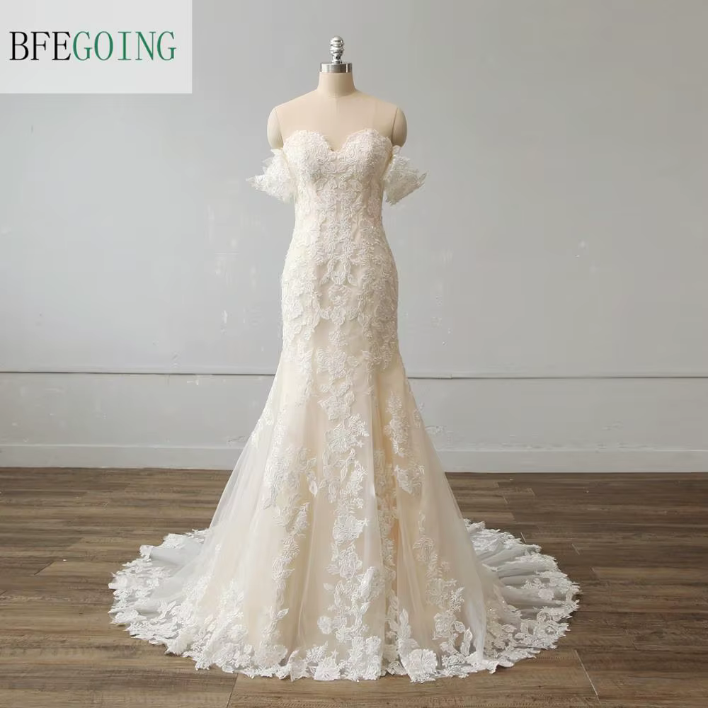 Champagne Satin Tulle Lace Appliques Sweetheart Strapless Floor-Length Mermaid /Trumpet Wedding Dresses Chapel Train Custom Made