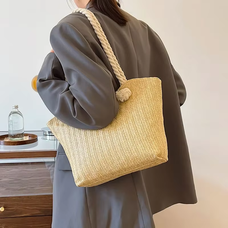 2024 Summer Bohemian Beach Straw Bags Women Handmade Bags Large Capacity Straw Fashion Casual Travel Handbag designer bag