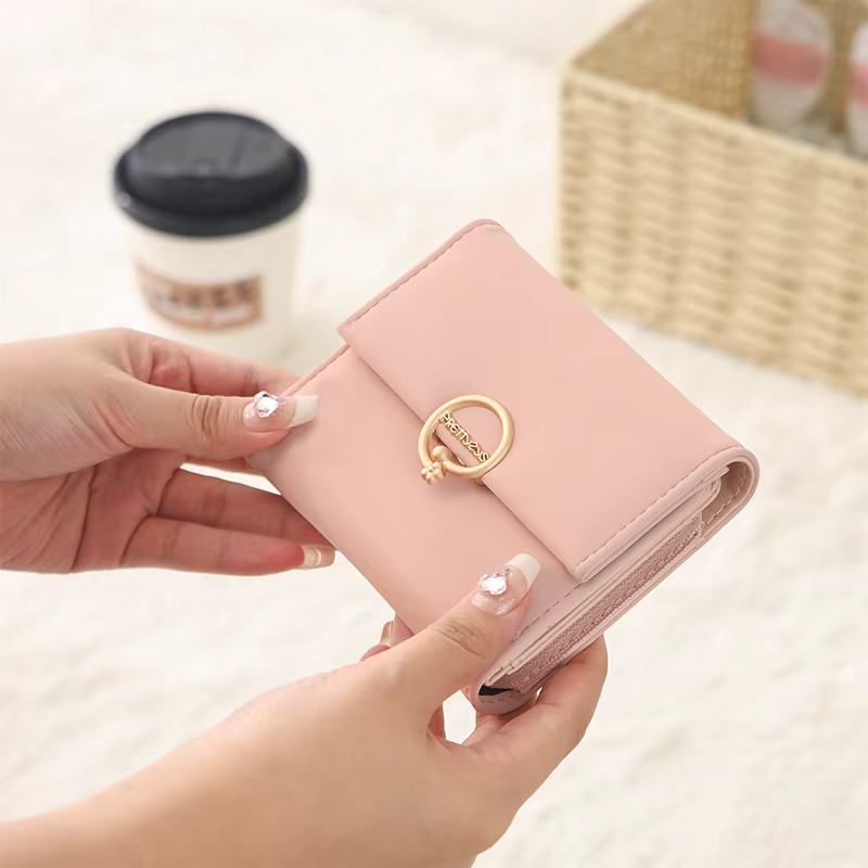 Short purse women 2024 summer new small fresh hardware buckle three fold bag multi-card student coin wallet street popular ladie