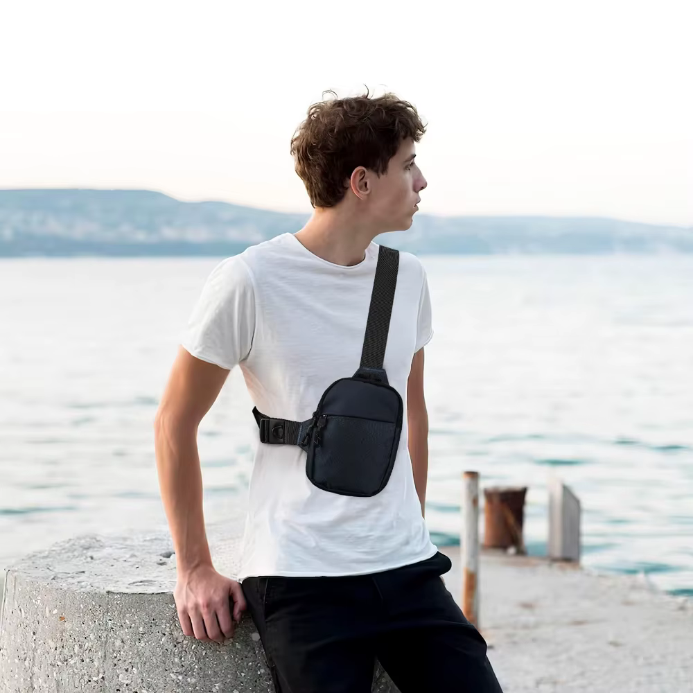 Chest Bag for Men, Lightweight Sling Bags Crossbody Breathable Nylon Shoulder Backpack for Men Women Cycling Working Out