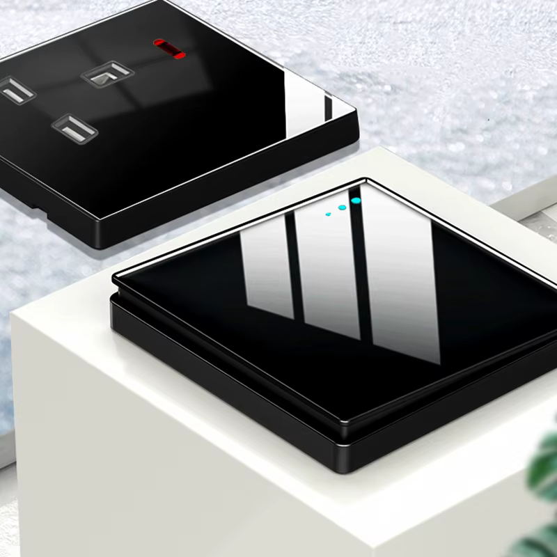 New British Standard UK Black 1/2/3/4Gang Wall Built-in PMMA2MM Acrylic Crystal Panel Switch USB Weak Current Socket Combination