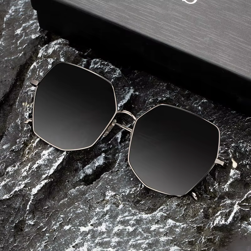 2024 new luxury square frame women sunglasses high-grade female sunshade sunscreen sunglasses trend sunglasses