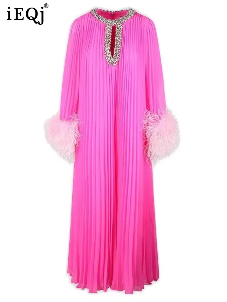 IEQJ Ruched Pleat Feather Diamonds Spliced Dresses For Women Long Sleeve Loose Elegant Luxury Dress 2025 New Clothing 36A2956