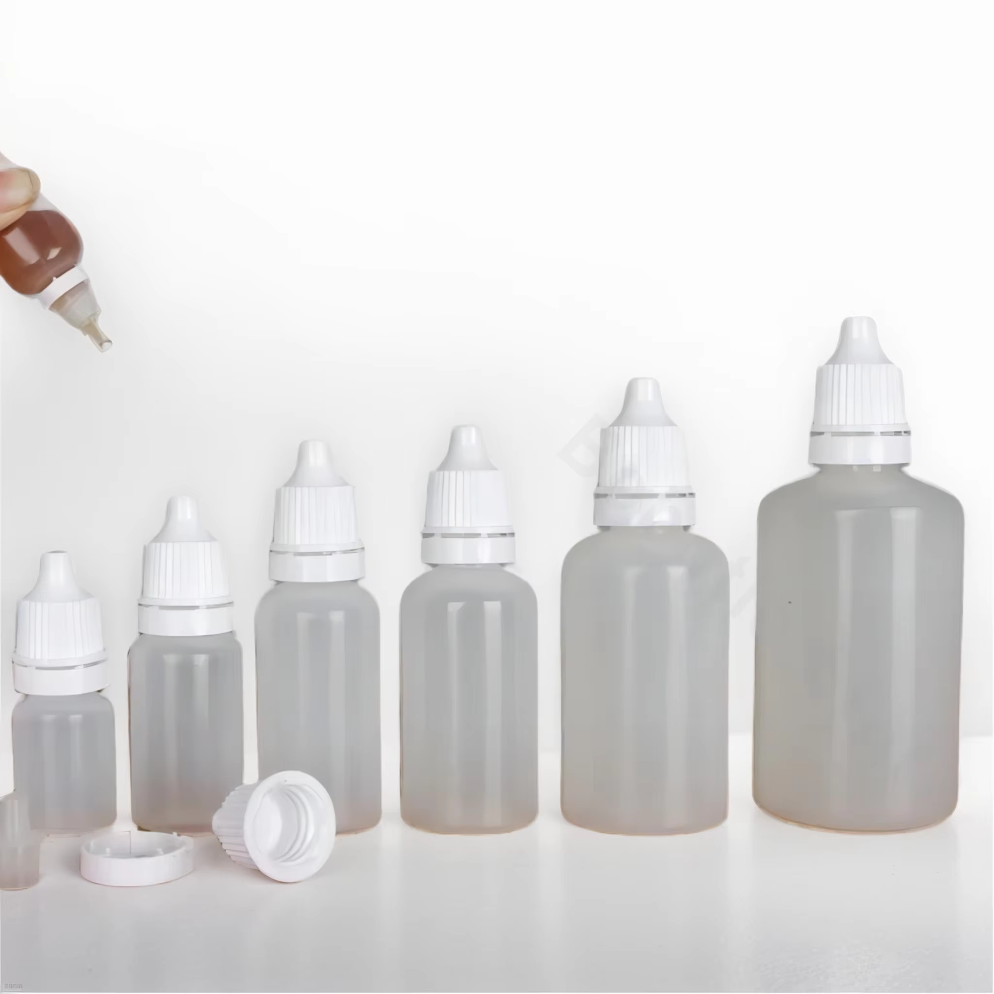 50PCS 5ml 10ml 15ml 20ml 30ml 50ml Eyes Liquid Dropper Plastic Empty Squeezable Bottles Portable Small Refillable Containers