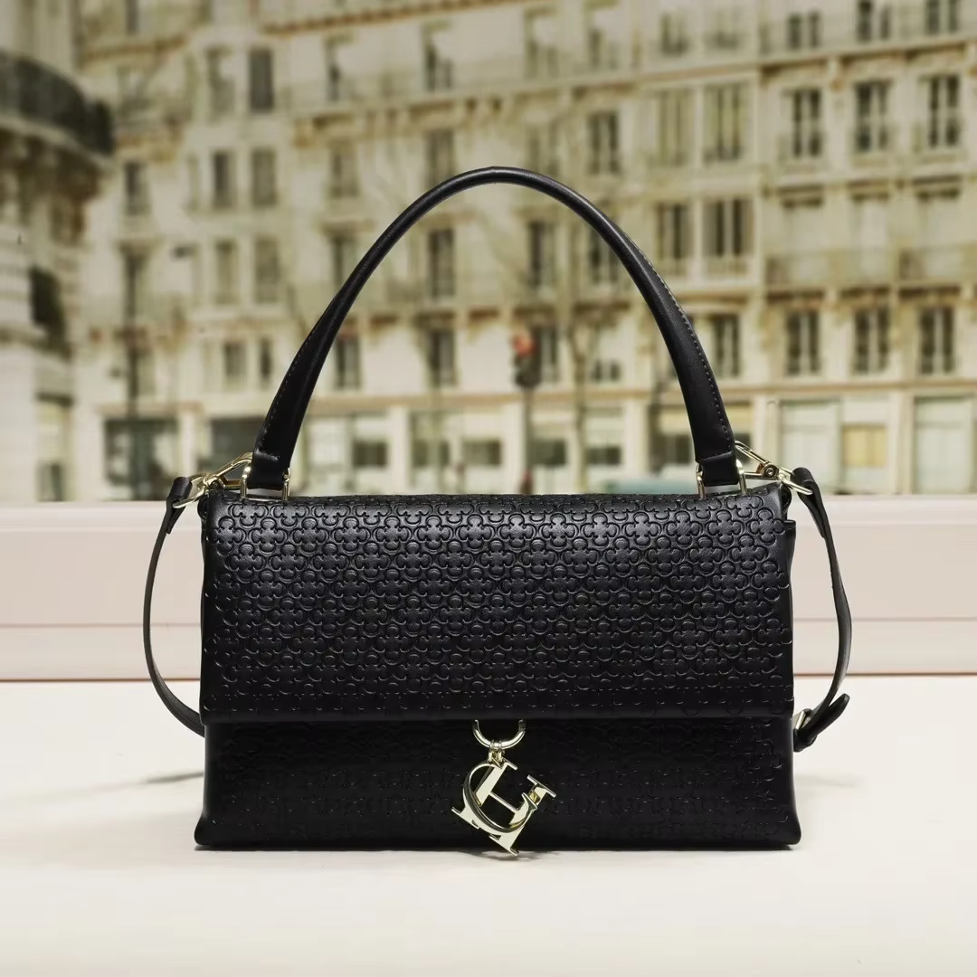 CILMI HARVILL CHHC 2023 Autumn New Women's Handheld Crossbody Bag Flip Design Embossed Metal Pendant for High Banquet Dating