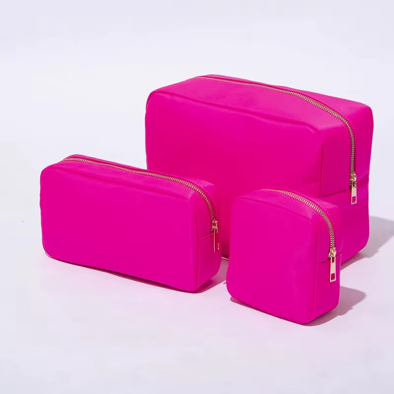 Stock Wholesale Multi Colors Waterproof Nylon Pouch Cosmetic Bag Women Letters Patch DIY Makeup Bag Teens large toiletry bag
