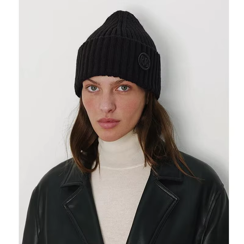 New Arrival  Fashion Winter Hats Women Brand Designer Hats Thick Warm Wool Beanie