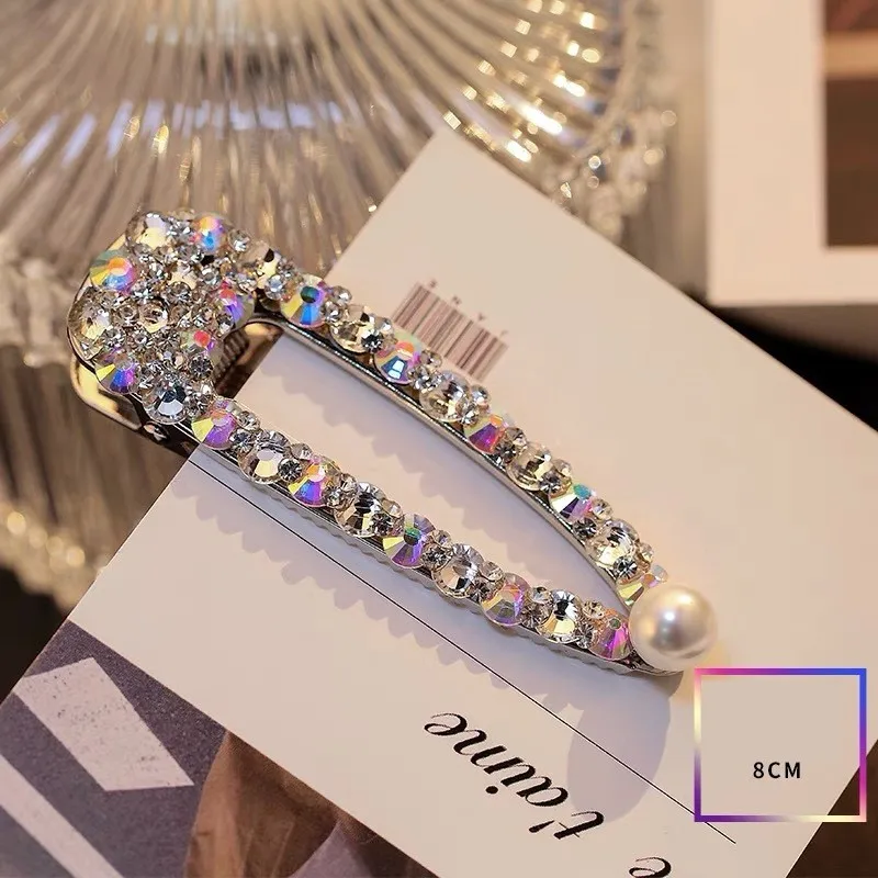 5 Silver clip