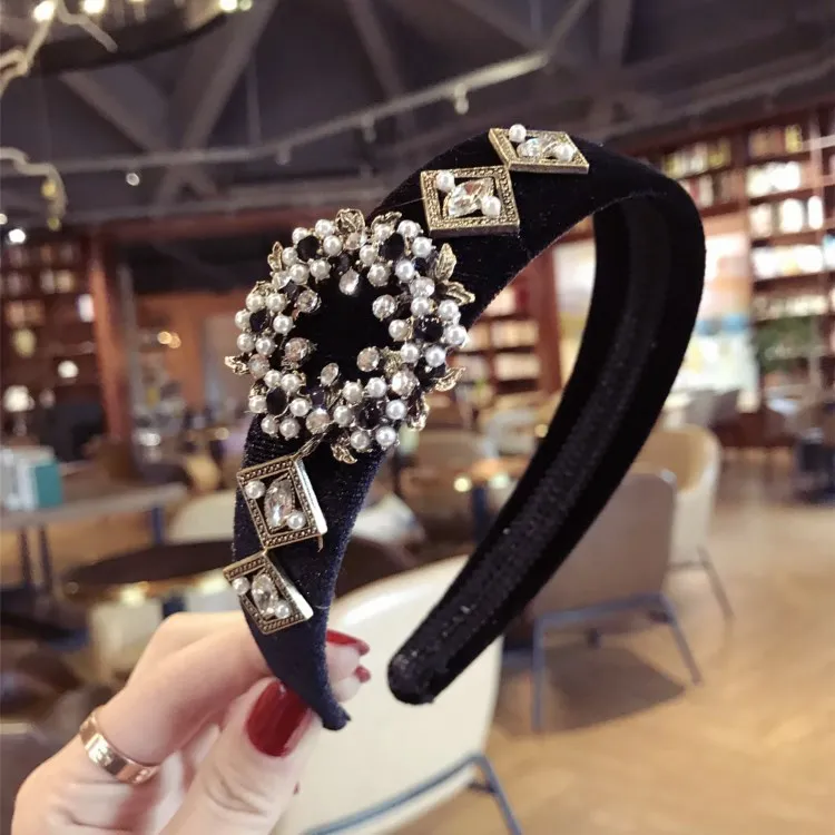 Baroque pearl 1