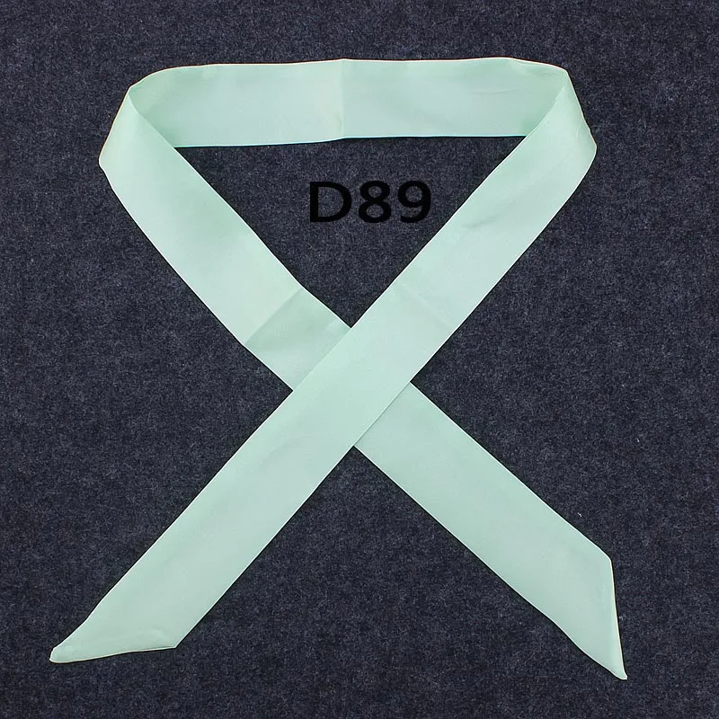 D89 mint green