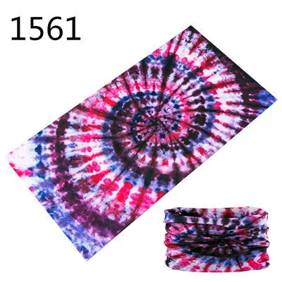 1561