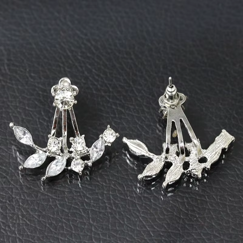 Korean Sweet Small Daisy Stud Earring For Women Zircon Flower Girls Fashion Earrings Trend Party Jewelry Gift