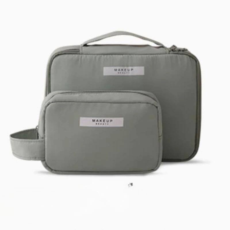 green two-piece set