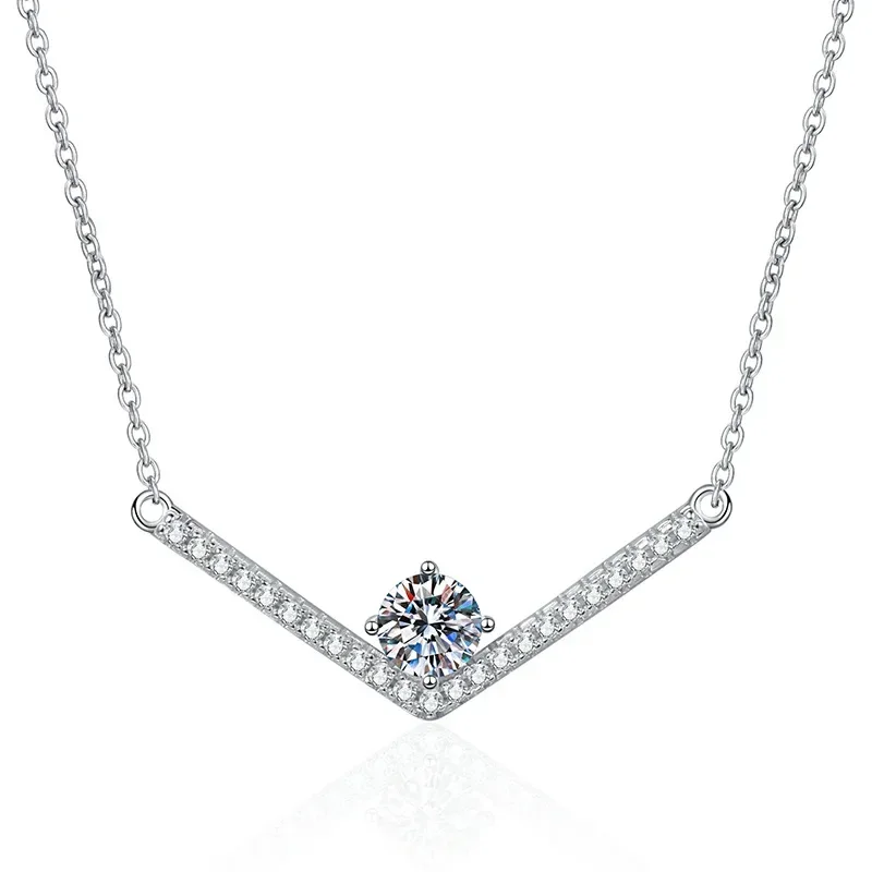 V-shaped Necklace 925 Sterling Silver 1ct D Color Moissanite Pendant Necklace For Women Sparkling Wedding Party Fine Jewelry