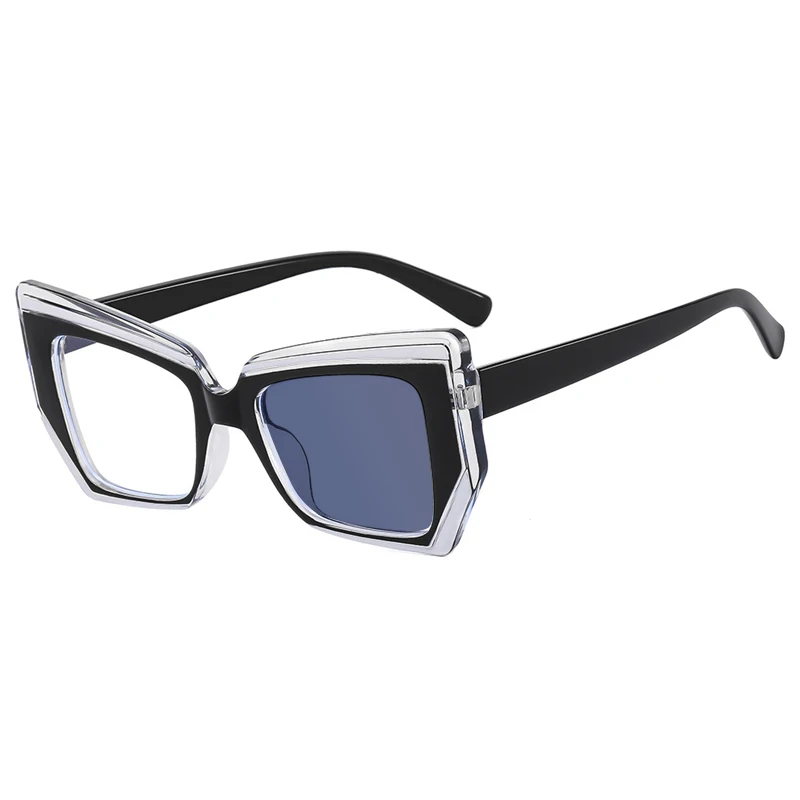 Photochromic Black