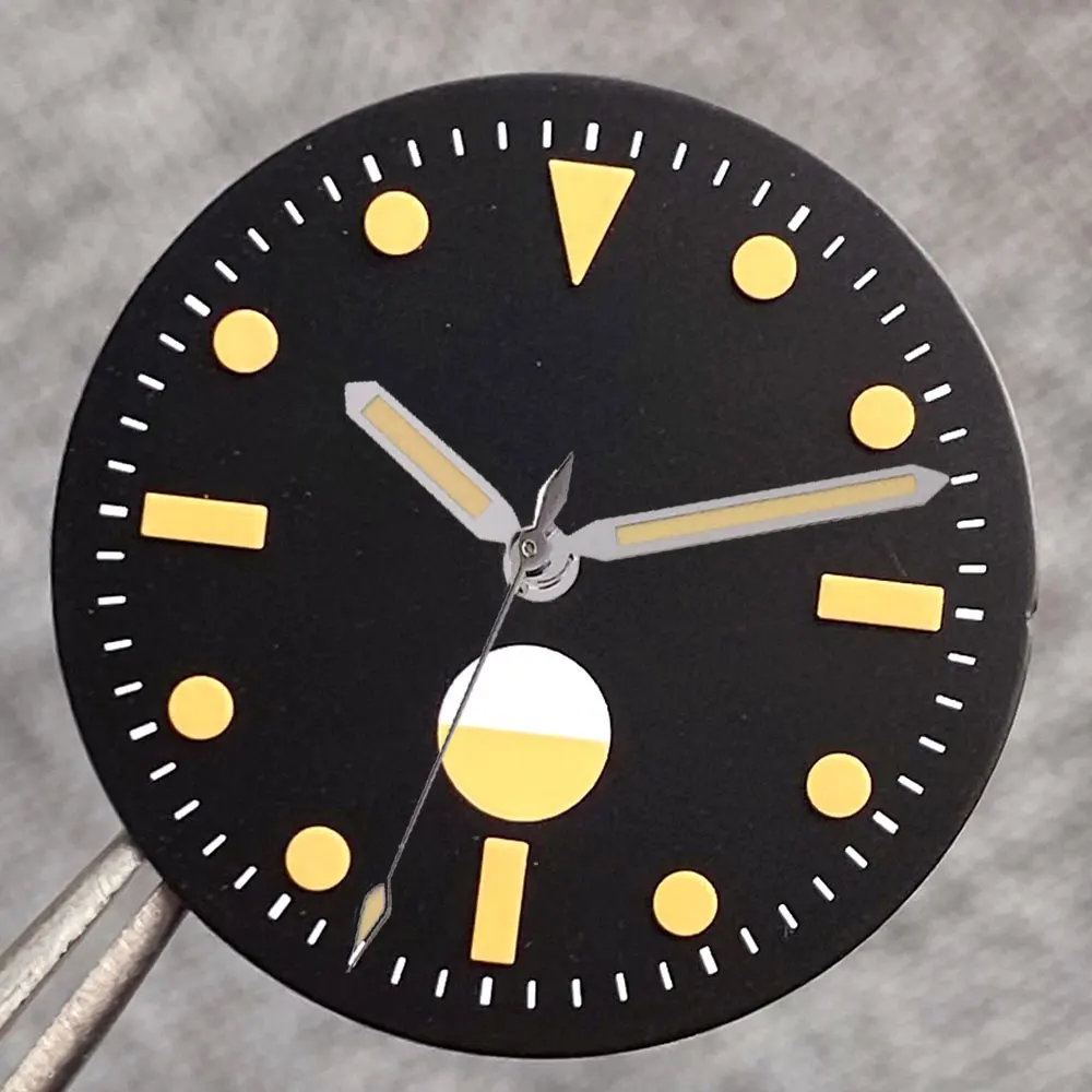 D dial handA